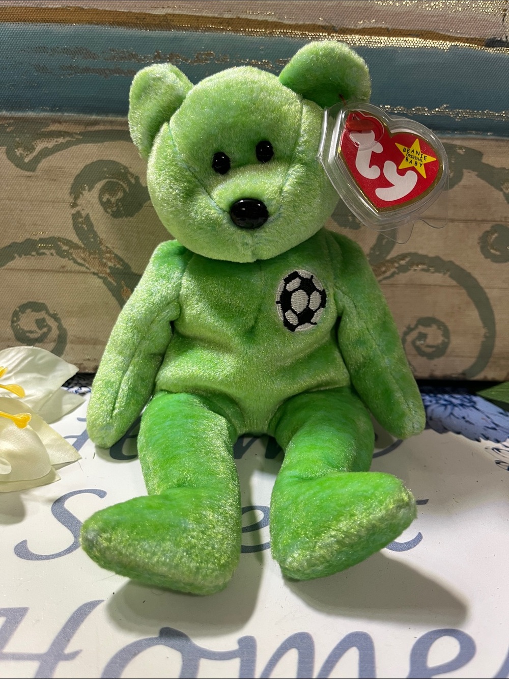 Vintage 1999 TY Beanie Baby ‘Kicks’. Green Plush Bear with Soccer Patch